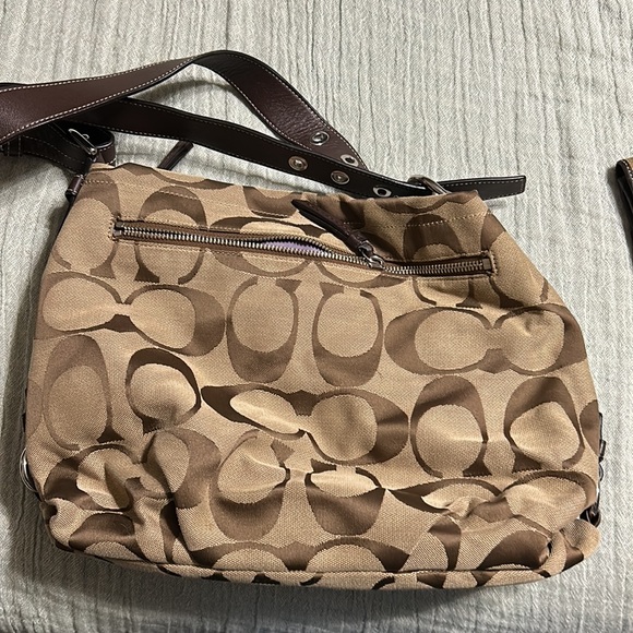 Coach Purse - Picture 4 of 4